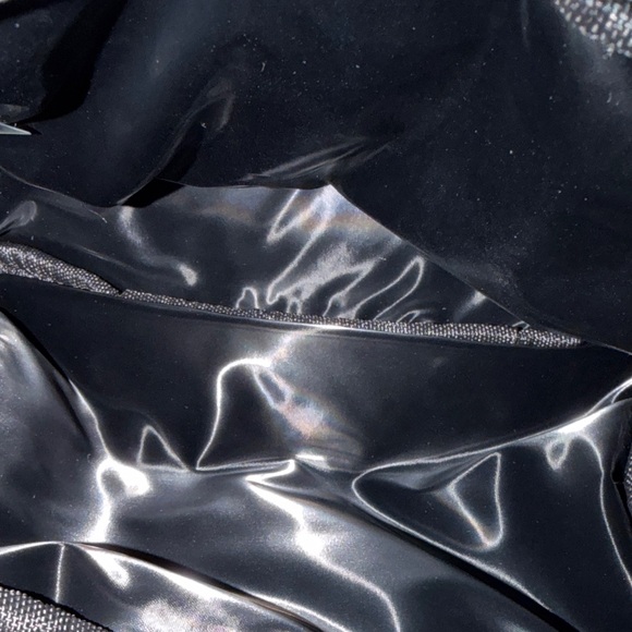 CC Parfums Black Nylon Cosmetic Pouch VIP Gift - Picture 7 of 11